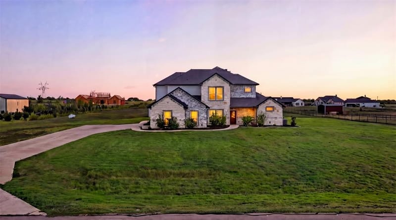 7271 Michelle Point, Krum TX 76249