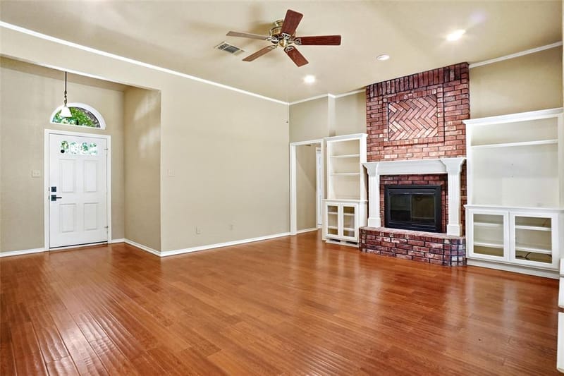1321 Oak Harbor Boulevard, Azle TX 76020 - Photo 2