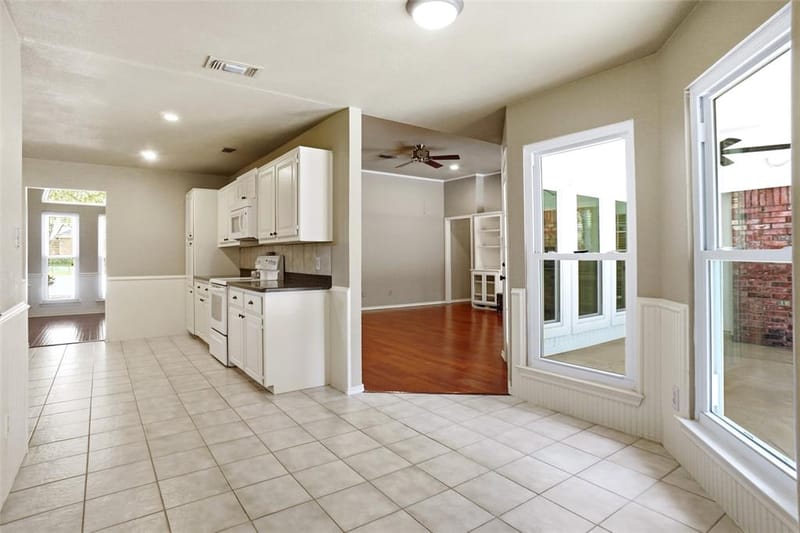 1321 Oak Harbor Boulevard, Azle TX 76020 - Photo 9