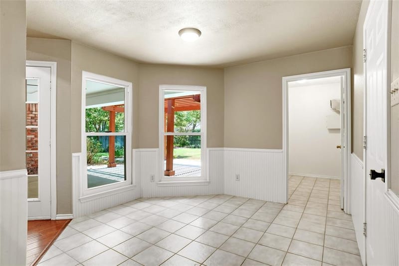 1321 Oak Harbor Boulevard, Azle TX 76020 - Photo 10