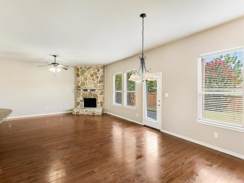 1208 Catherine Lane, Burleson TX 76028 - Photo 17