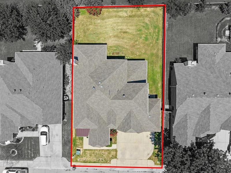 1208 Catherine Lane, Burleson TX 76028 - Photo 33