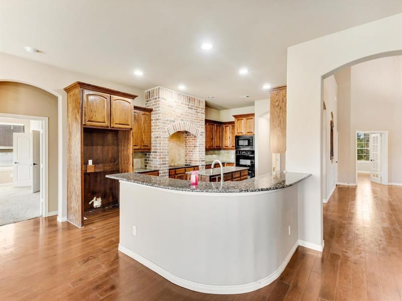 1208 Catherine Lane, Burleson TX 76028 - Photo 14