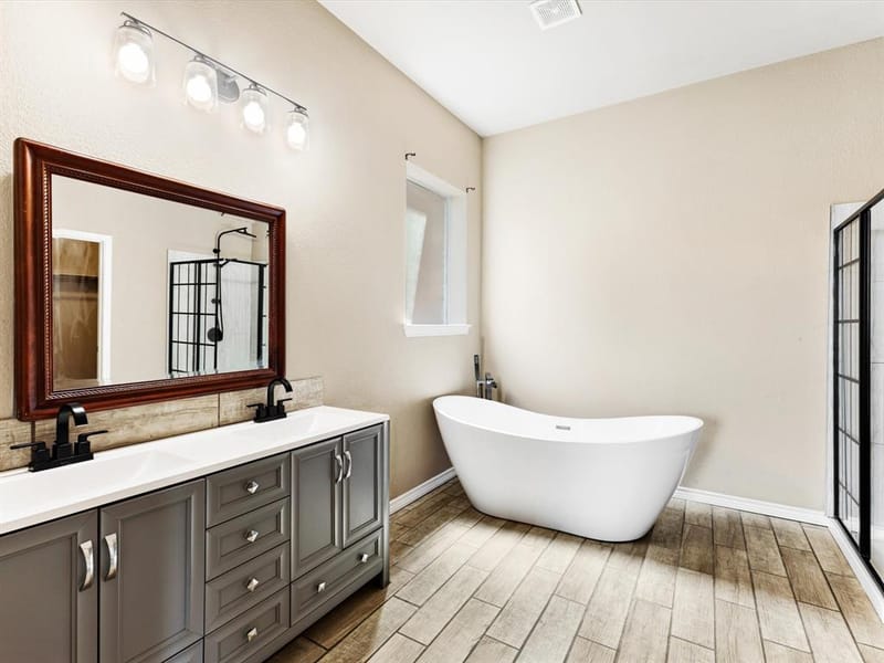 1208 Catherine Lane, Burleson TX 76028 - Photo 21