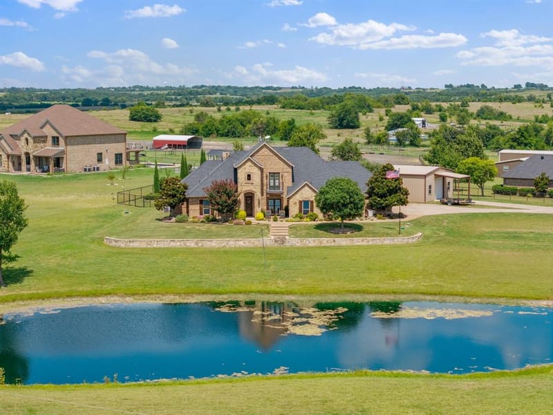 17155 County Road 605, Farmersville TX 75442