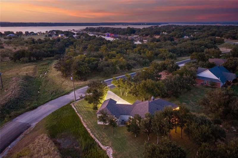 7274 Feather Bay Boulevard, Brownwood TX 76801 - Photo 6