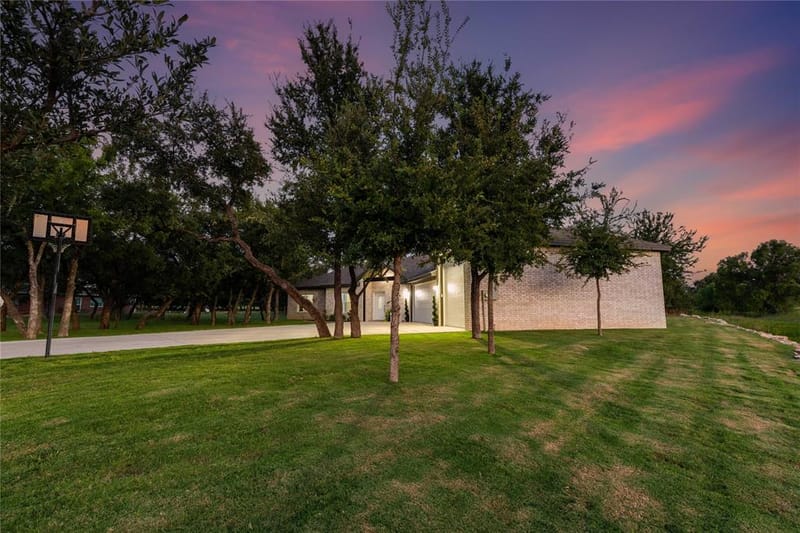 7274 Feather Bay Boulevard, Brownwood TX 76801 - Photo 16