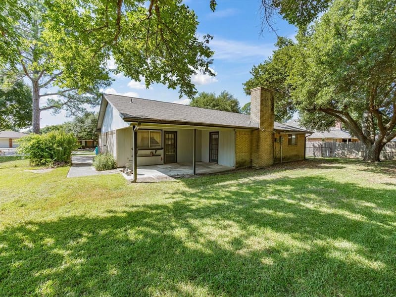 613 Cooper Street, Ennis TX 75119 - Photo 27