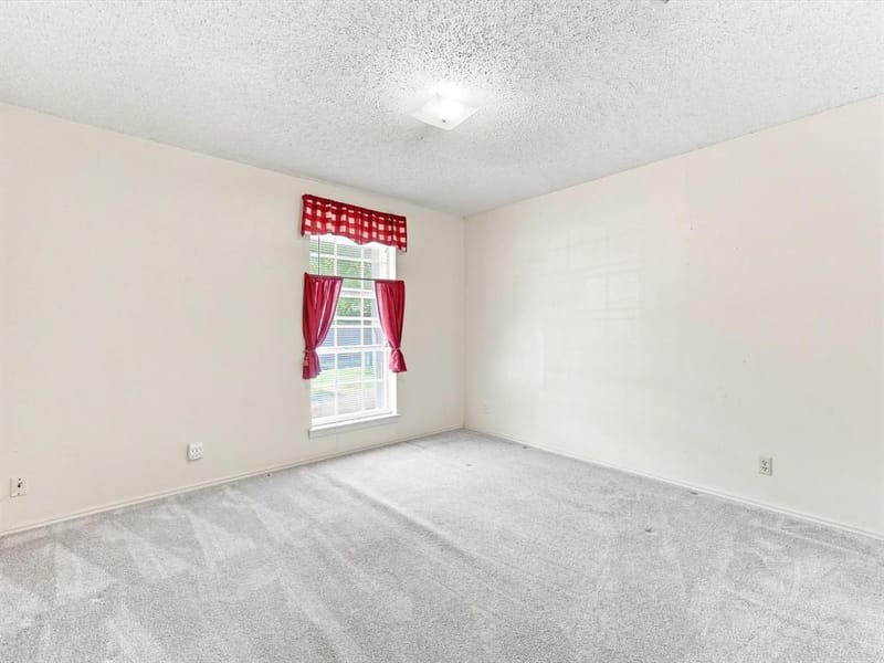 613 Cooper Street, Ennis TX 75119 - Photo 20