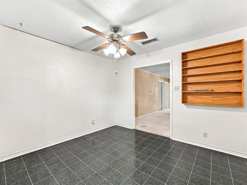 613 Cooper Street, Ennis TX 75119 - Photo 14
