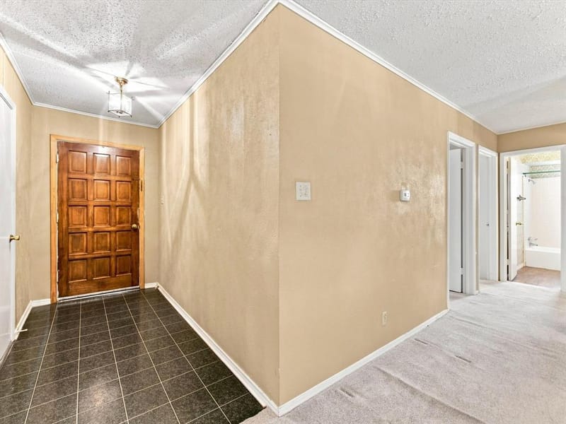 613 Cooper Street, Ennis TX 75119 - Photo 4