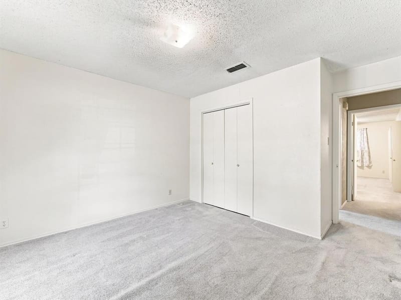 613 Cooper Street, Ennis TX 75119 - Photo 21