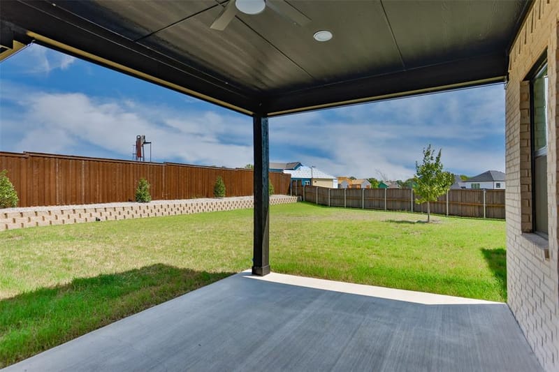 2703 Stonecrest Drive, Sherman TX 75092 - Photo 33