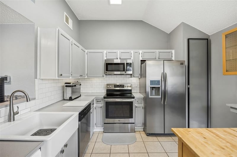 563 Lee Drive, Coppell TX 75019 - Photo 10