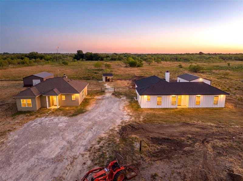 6620 Taylor Ranch Loop, Kaufman TX 75142