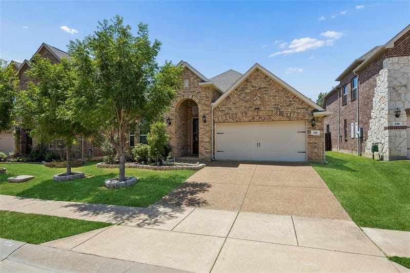 338 Wyndale Drive, Lewisville TX 75056
