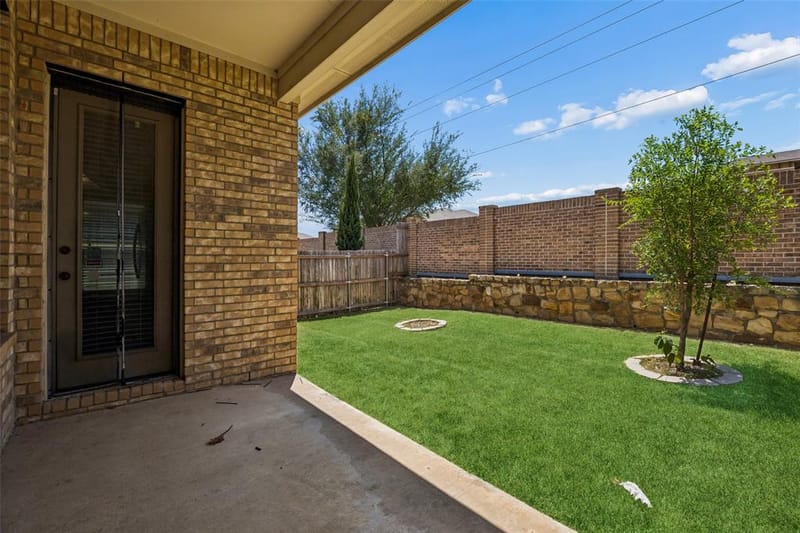 338 Wyndale Drive, Lewisville TX 75056 - Photo 25