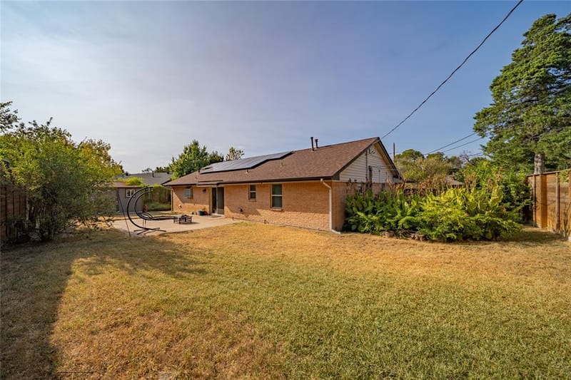 11030 Paddock Circle, Dallas TX 75238 - Photo 16