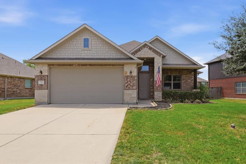 11 Pleasant Valley, Sanger TX 76266 - Photo 2