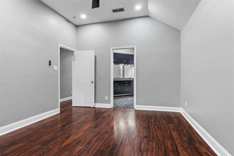 2401 Bennington Drive, Arlington TX 76018 - Photo 22