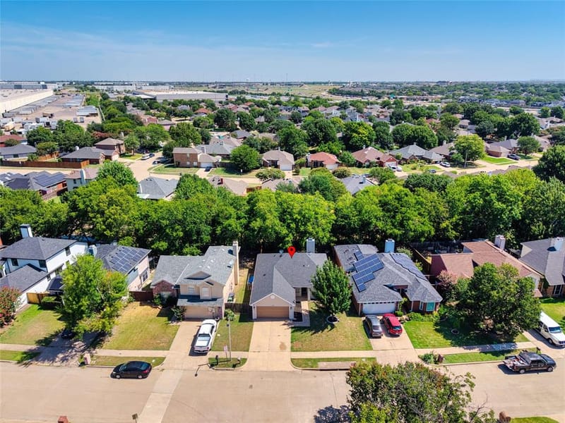 2401 Bennington Drive, Arlington TX 76018 - Photo 36