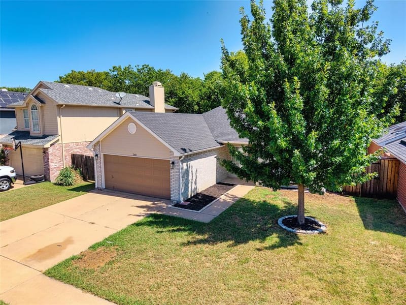 2401 Bennington Drive, Arlington TX 76018 - Photo 32
