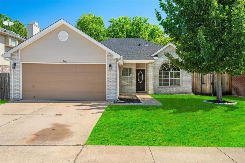 2401 Bennington Drive, Arlington TX 76018