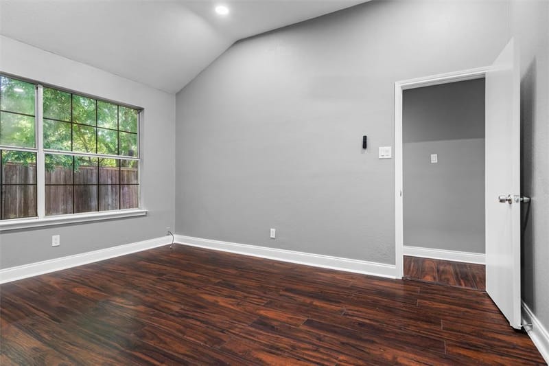 2401 Bennington Drive, Arlington TX 76018 - Photo 20