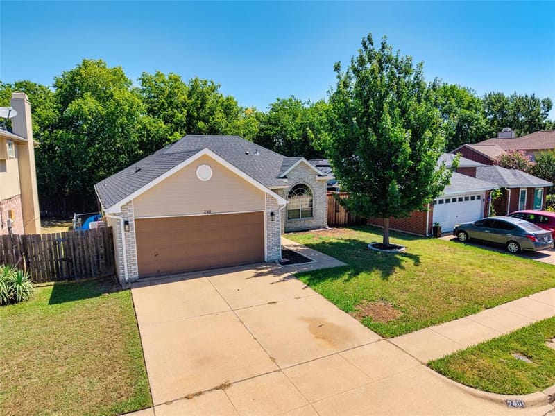 2401 Bennington Drive, Arlington TX 76018 - Photo 33