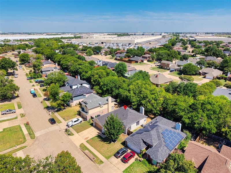 2401 Bennington Drive, Arlington TX 76018 - Photo 37