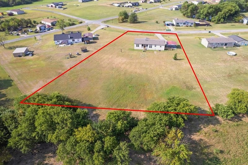 121 Bandana Drive, Southmayd TX 76273 - Photo 28