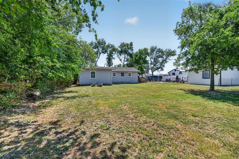 610 Jefferson Avenue, Princeton TX 75407 - Photo 32