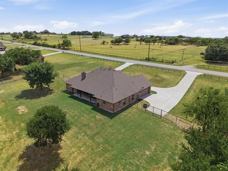 230 Newsom Mound Road, Weatherford TX 76085 - Photo 38
