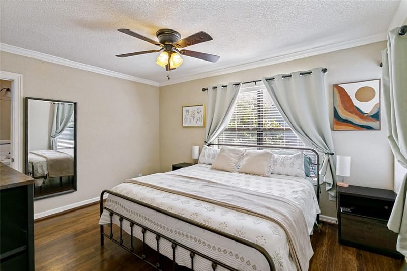 5012 Calmont Avenue, Fort Worth TX 76107 - Photo 12