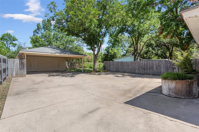 5201 Lake Highlands Drive, Waco TX 76710 - Photo 19