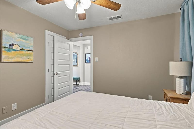 720 Thersa Drive, River Oaks TX 76114 - Photo 25