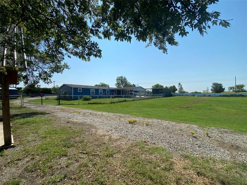 5504 County Road 2648, Royse City TX 75189 - Photo 29