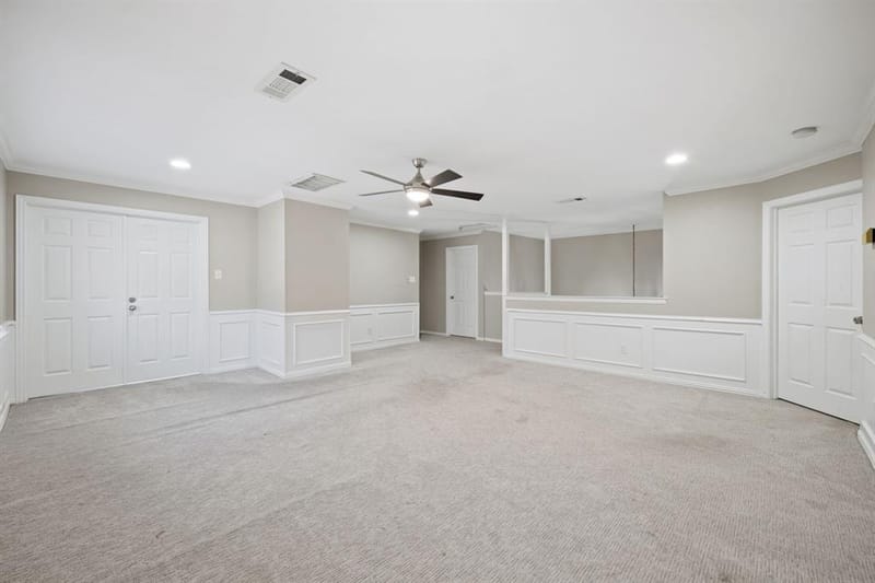 2311 Creekside Circle N, Irving TX 75063 - Photo 27