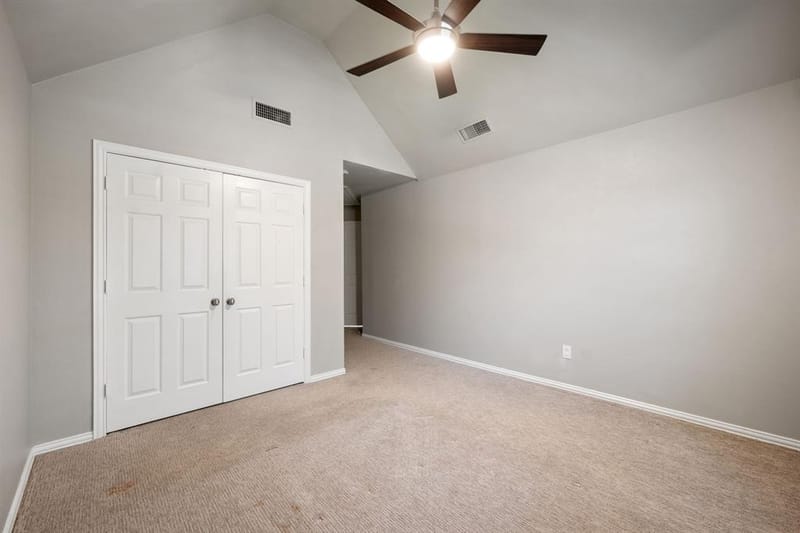 2311 Creekside Circle N, Irving TX 75063 - Photo 29
