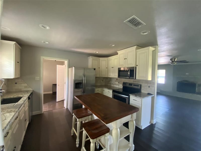 1410 E Royall Boulevard, Malakoff TX 75148 - Photo 16