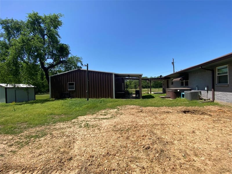 1410 E Royall Boulevard, Malakoff TX 75148 - Photo 11
