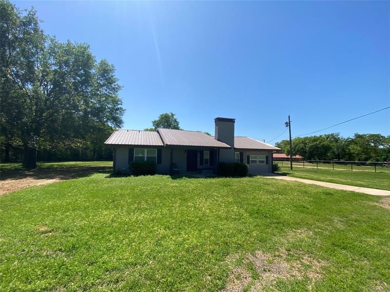1410 E Royall Boulevard, Malakoff TX 75148 - Photo 8