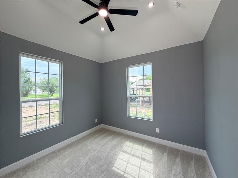 302 E Travis Street, Leonard TX 75452 - Photo 23