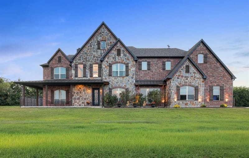 204 Tate Circle, Sherman TX 75090