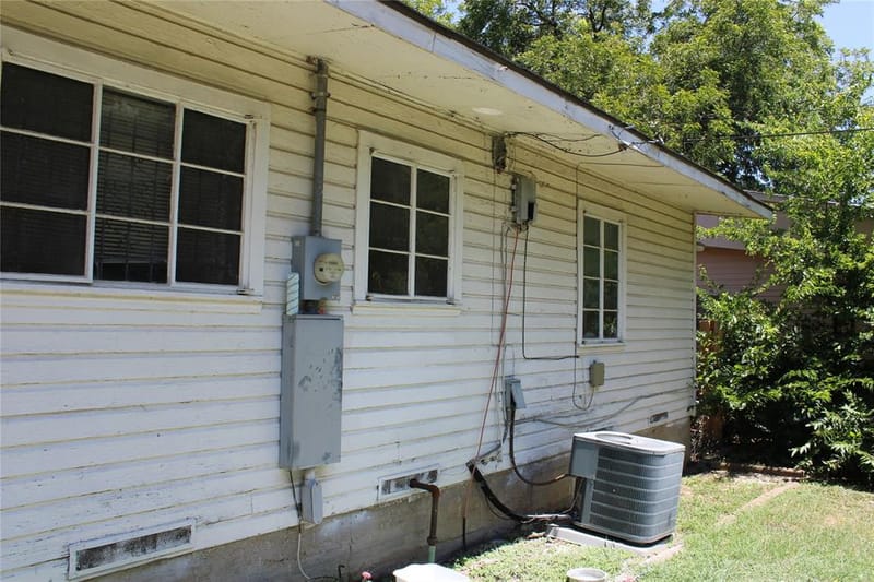 2406 E Illinois Avenue, Dallas TX 75216 - Photo 15