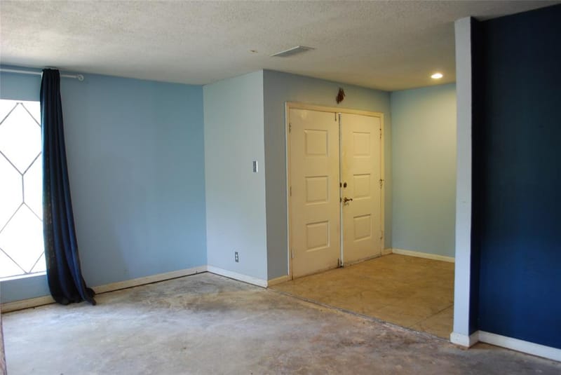 3530 Kiestcrest Drive, Dallas TX 75233 - Photo 6
