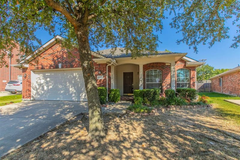 6717 Dream Dust Drive, North Richland Hills TX 76180