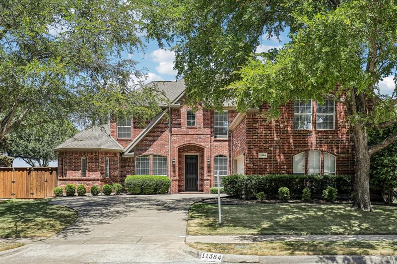 11384 Eaglebend Lane, Frisco TX 75035 - Photo 2