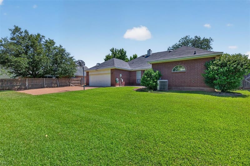 138 Downing Court, Bossier City LA 71111 - Photo 8