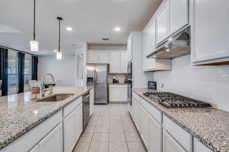1609 Quentin Drive, Aubrey TX 76227 - Photo 17